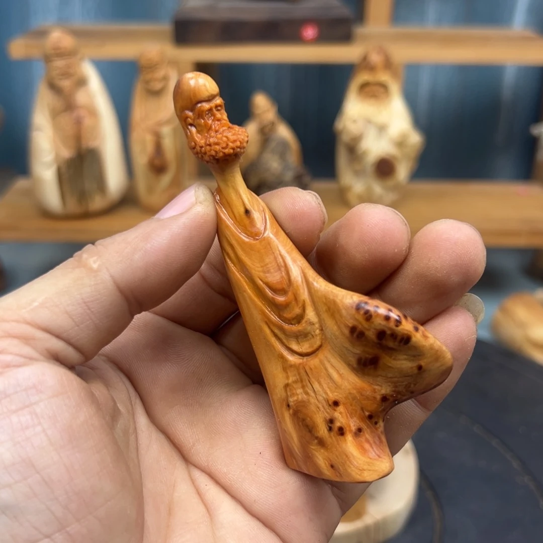 木汉*崖柏木摆件手把件
