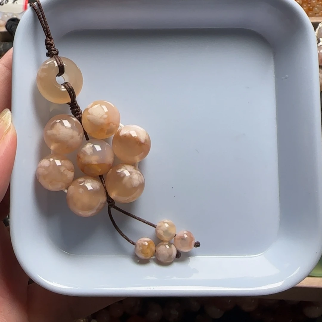 未镶嵌玛瑙/玉髓珠宝半成品