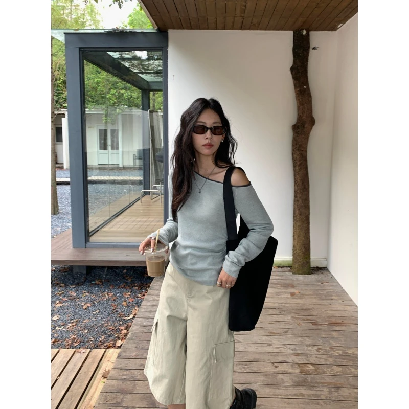 韩系气质设计感撞色斜肩显瘦针织衫女秋季高腰宽松休闲裤子两件套