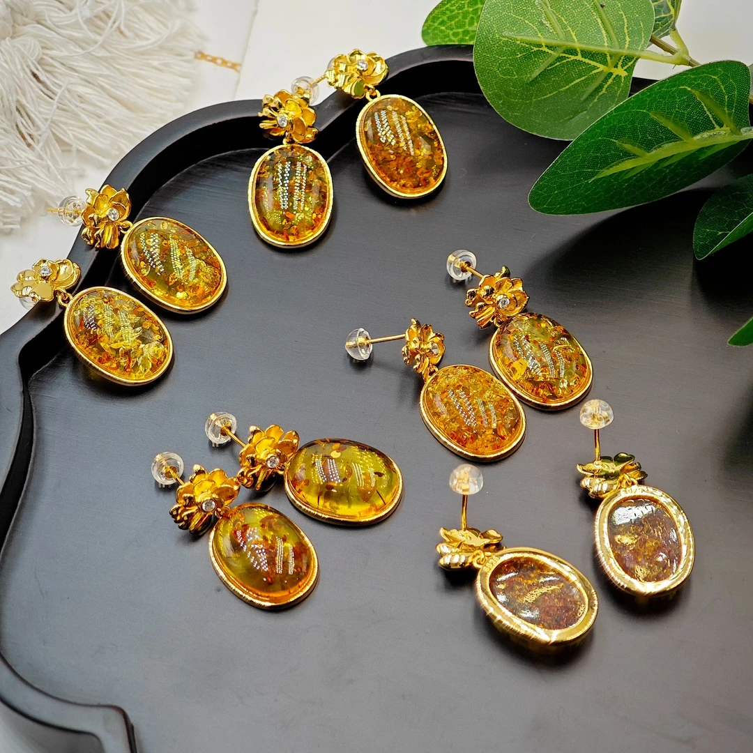 S925琥珀耳环大气优雅百搭多样性发货一件