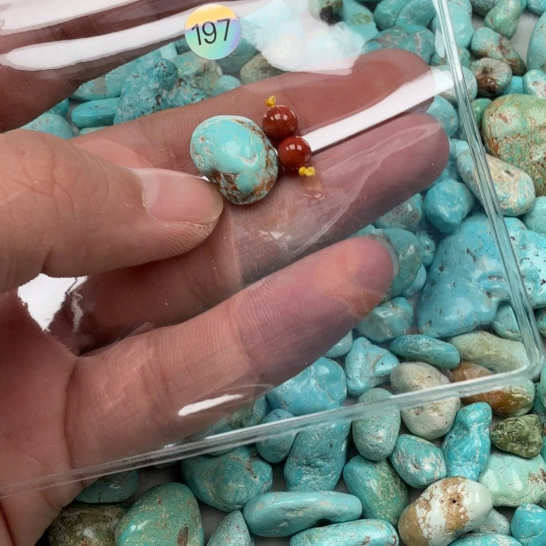 南红玛瑙未镶嵌珠宝奇石