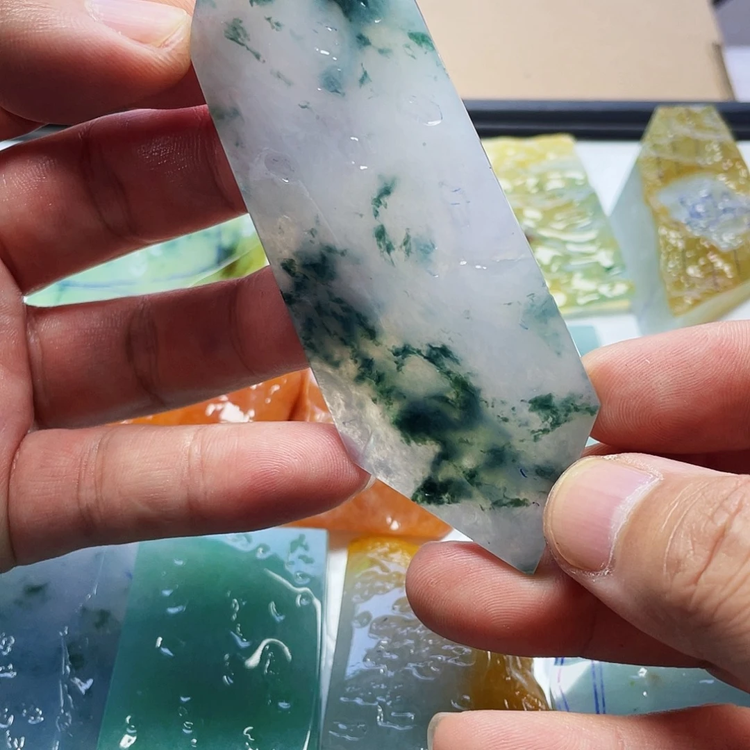 定制翡翠未镶嵌材料