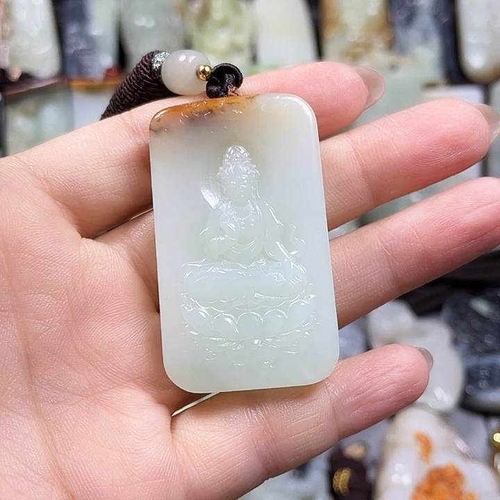 和田玉未镶嵌颈饰