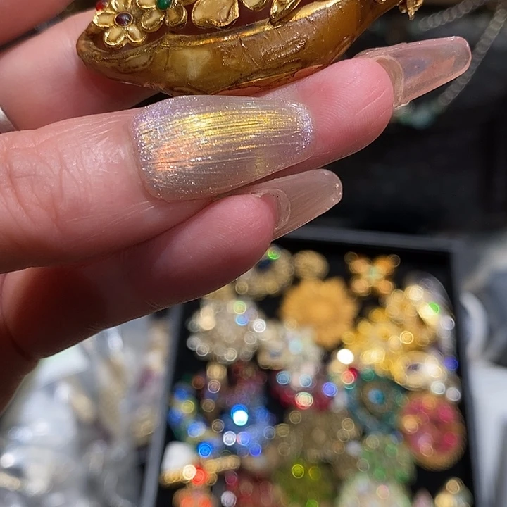 瑞***宝中古香水沐浴露持久留香