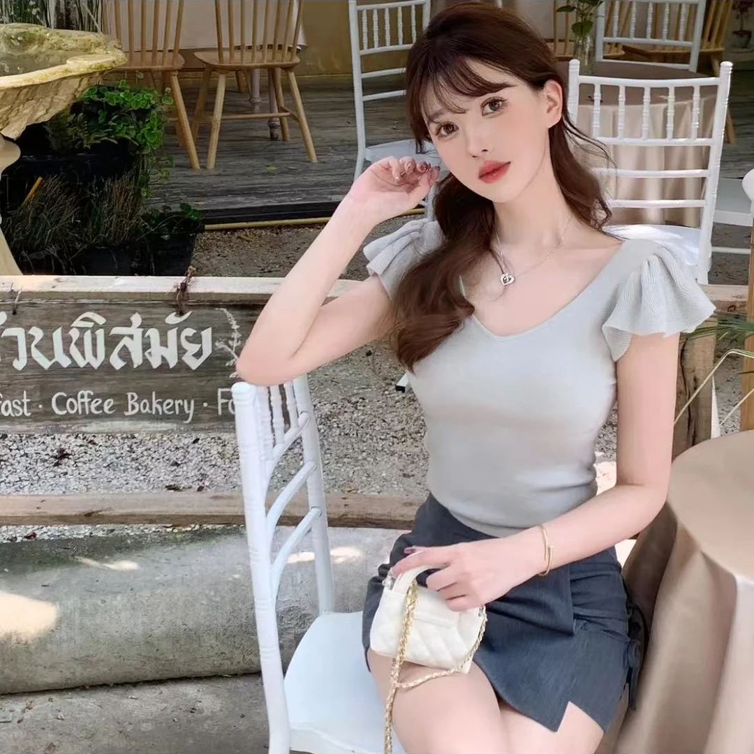 小飞袖大领口v领短款上衣针织冰丝修身显瘦正肩短袖高腰t恤女夏季