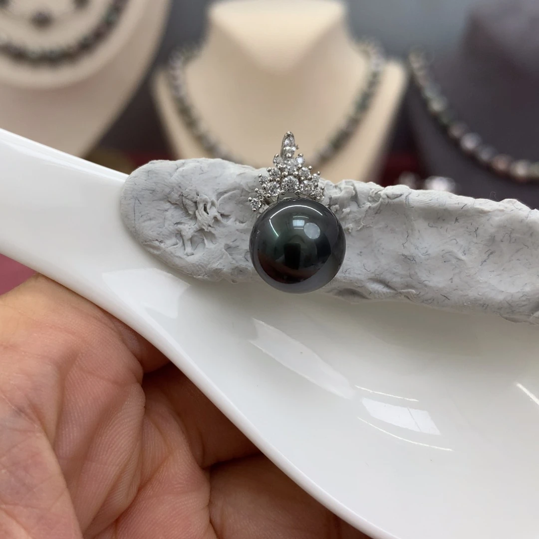 海水珍珠颈饰银S925镶嵌h****?