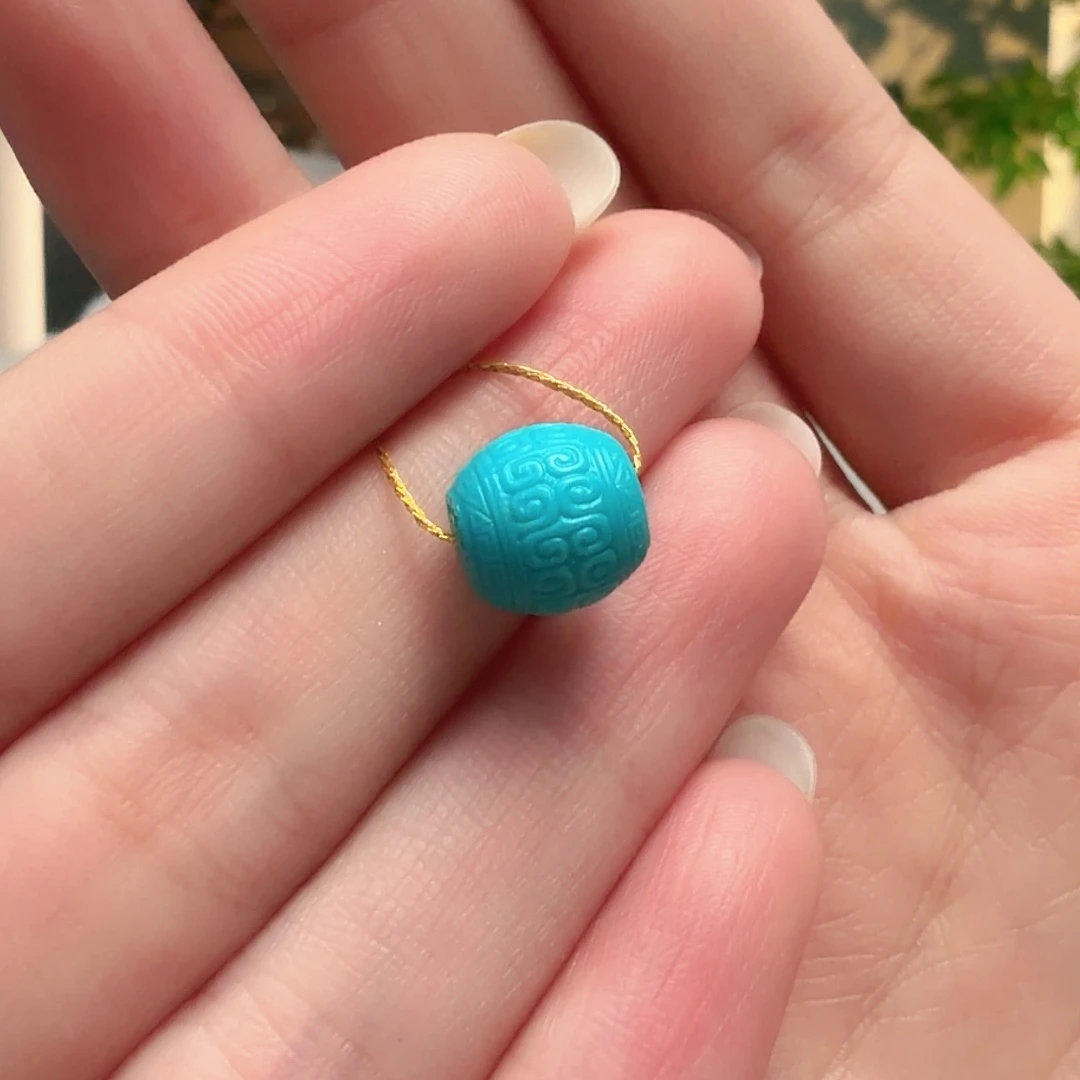 绿松石未镶嵌颈饰