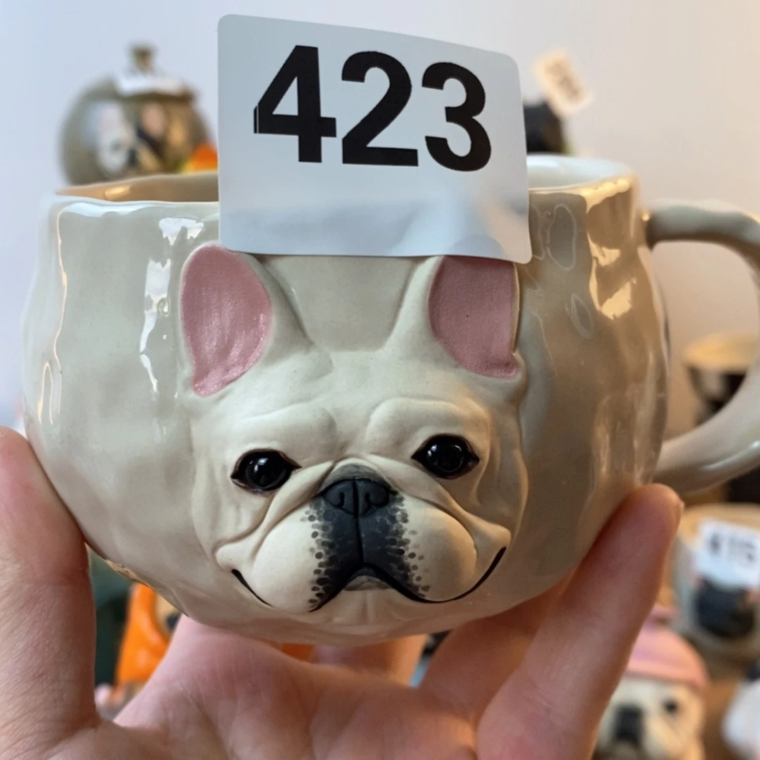 【闪购商品】陶瓷法斗摆件水杯微423