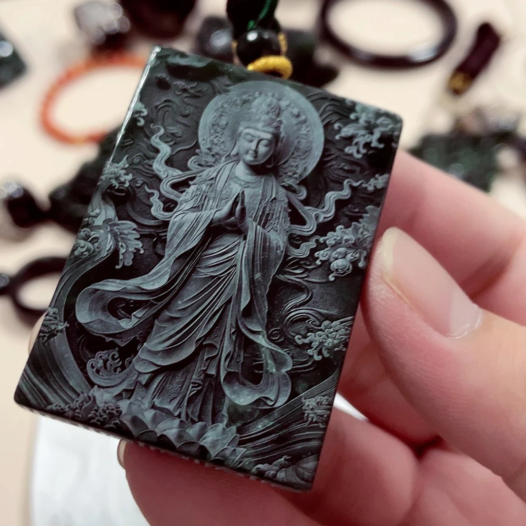 翡翠未镶嵌颈饰先鉴后发一物一证