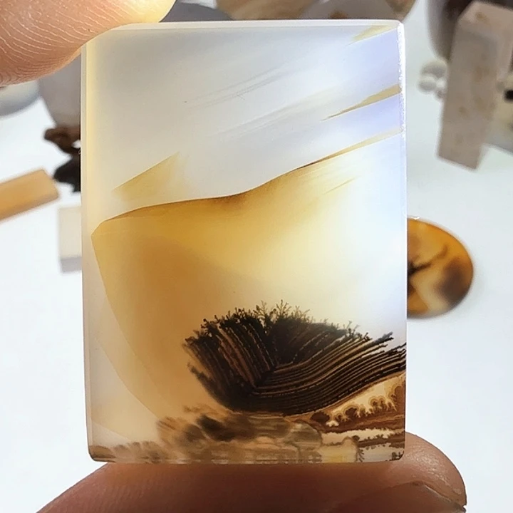 玛瑙/玉髓未镶嵌珠宝半成品