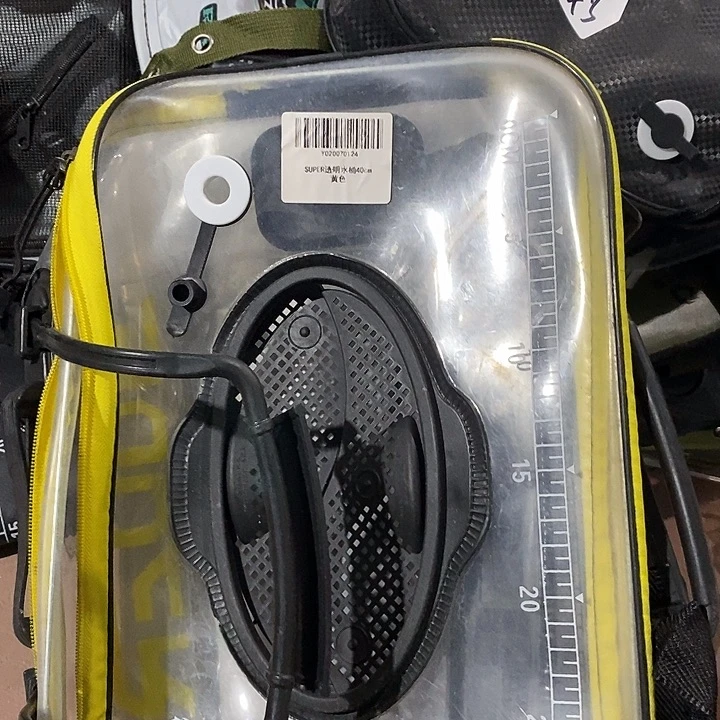 6号活鱼桶一个，，，，