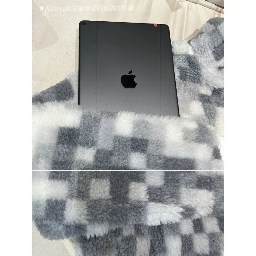 2024秋冬（DD412WY10）新款冬季棋盘格外套潮流时尚百搭男女同款