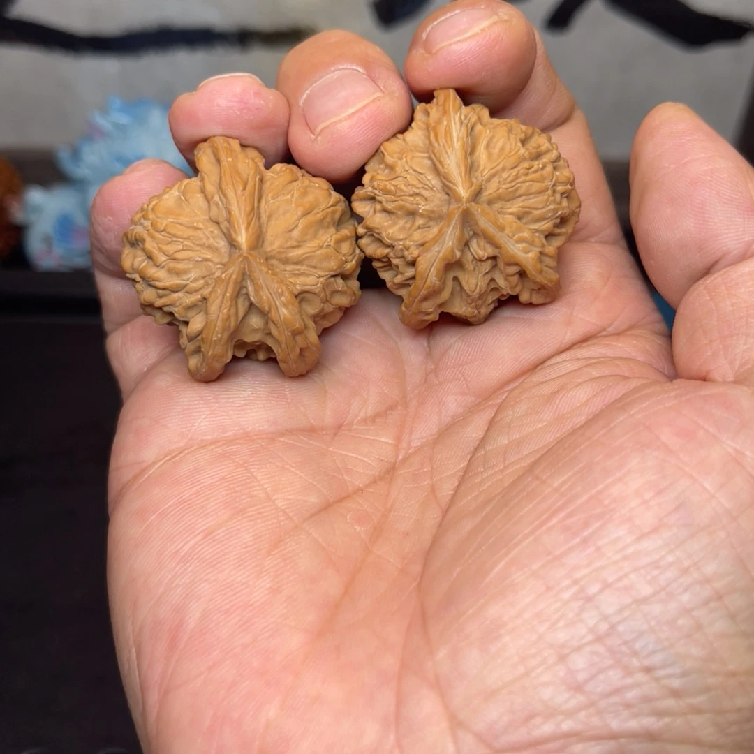 文玩核桃吊坠36全品无修三棱