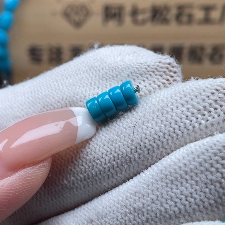 绿松石未镶嵌珠宝奇石5.3