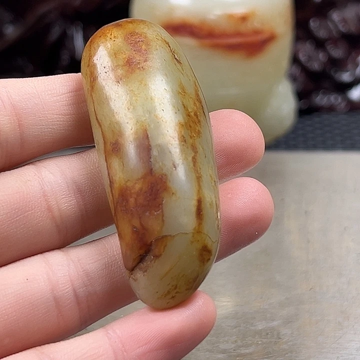 大***哥和田玉未镶嵌珠宝奇石