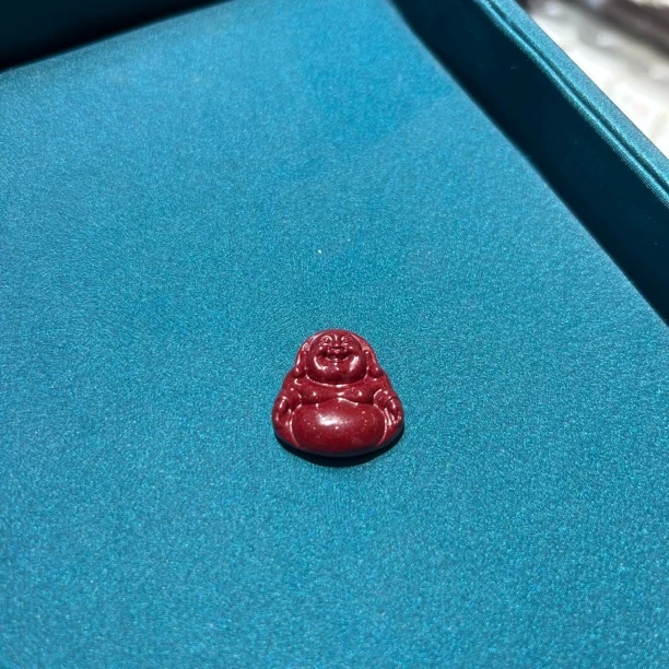 含辰砂工艺品【潜珑珺】FC-0871高含量紫金砂朱砂雕刻款佛公