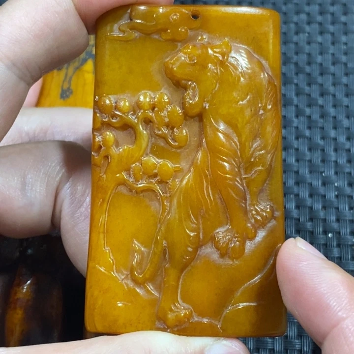 滴血莲花菩提吊坠
