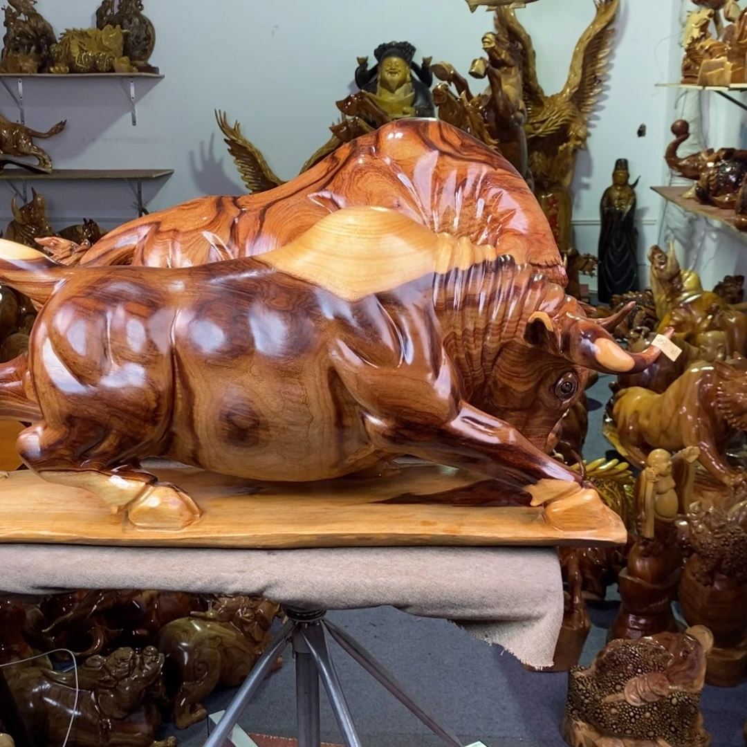 向***g木香樟木斗牛88公分1150米83公分的1088再送来个手把件