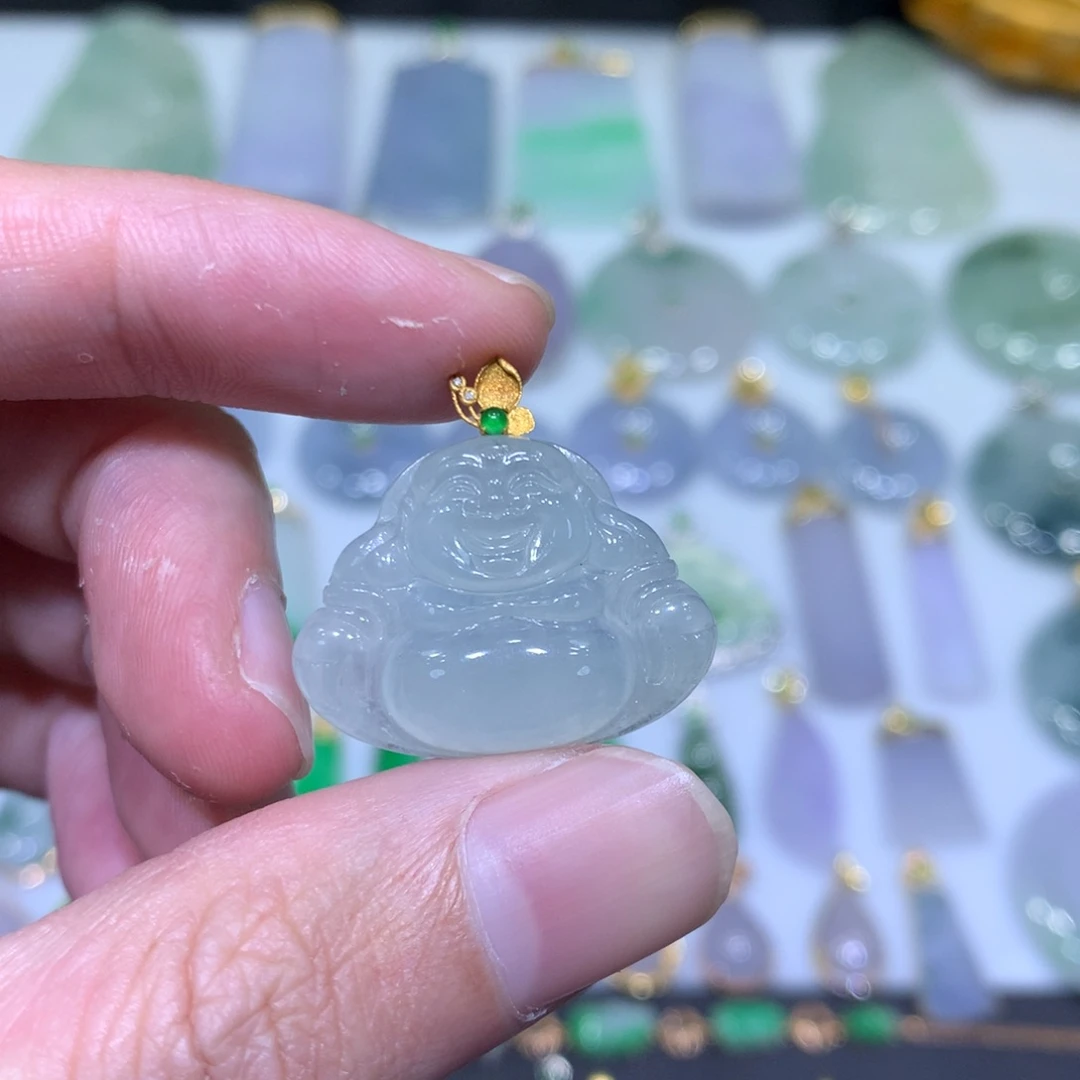 翡翠吊坠(不含链)18K金镶嵌