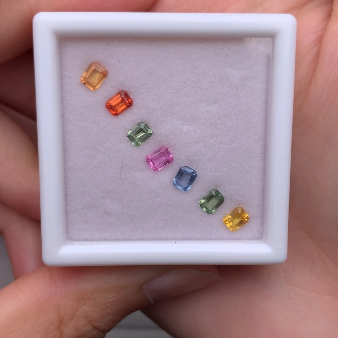 裸石蓝宝石天然彩色蓝宝石