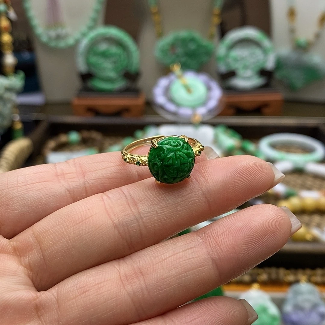 翡翠未镶嵌颈饰天然
