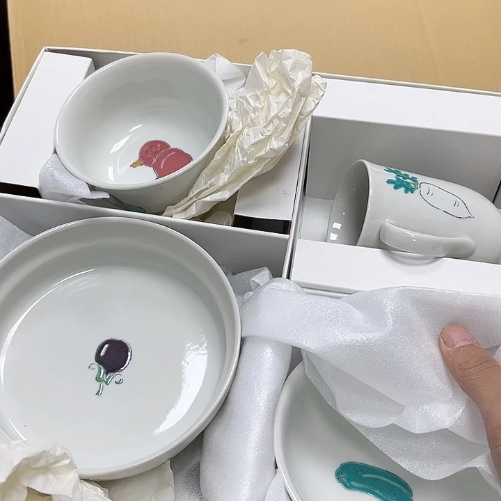瓷片呀工艺品摆件瓷器摆件正能量