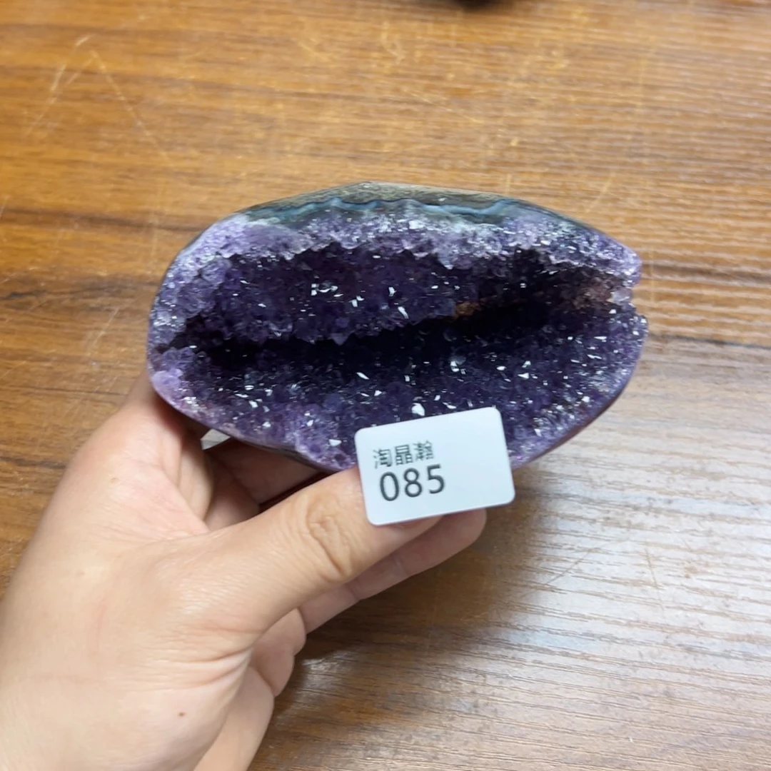 未镶嵌水晶大型摆件（非配饰）