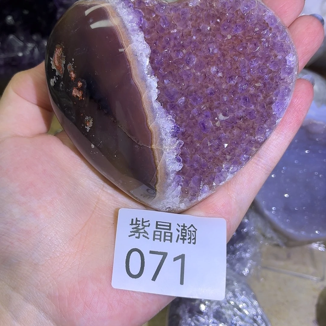 未镶嵌水晶大型摆件（非配饰）