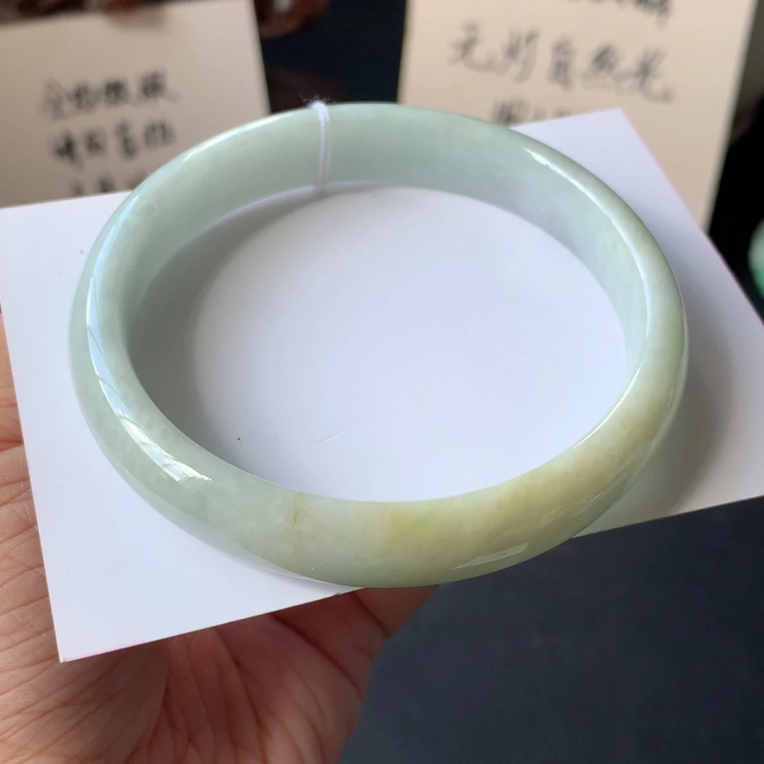 翡翠未镶嵌手镯19号60.8-11.4-6.7