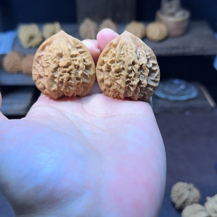 文玩核桃吊坠全品42火焰