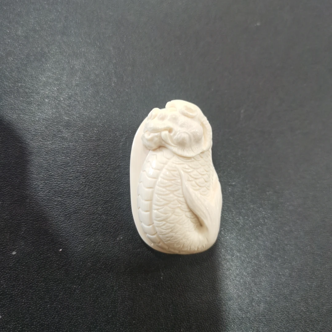 猛犸约16.9克雕刻件ZL1179