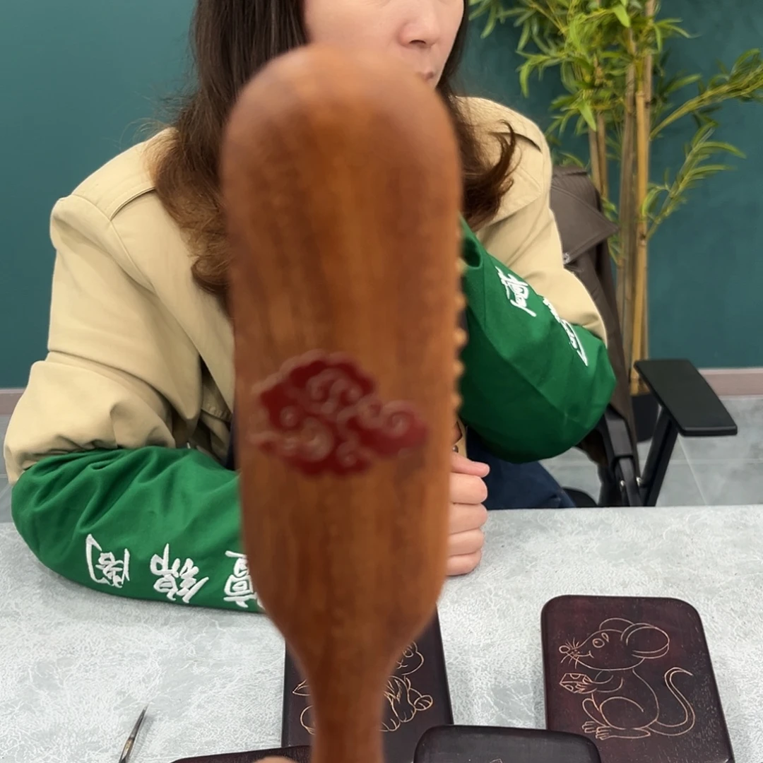 染料紫檀（血檀）龙凤檀