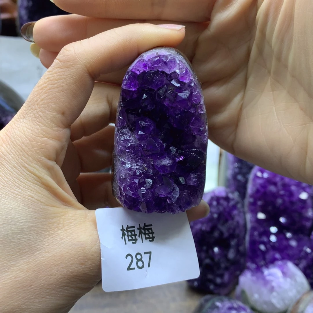 紫晶大型摆件（非配饰）未镶嵌