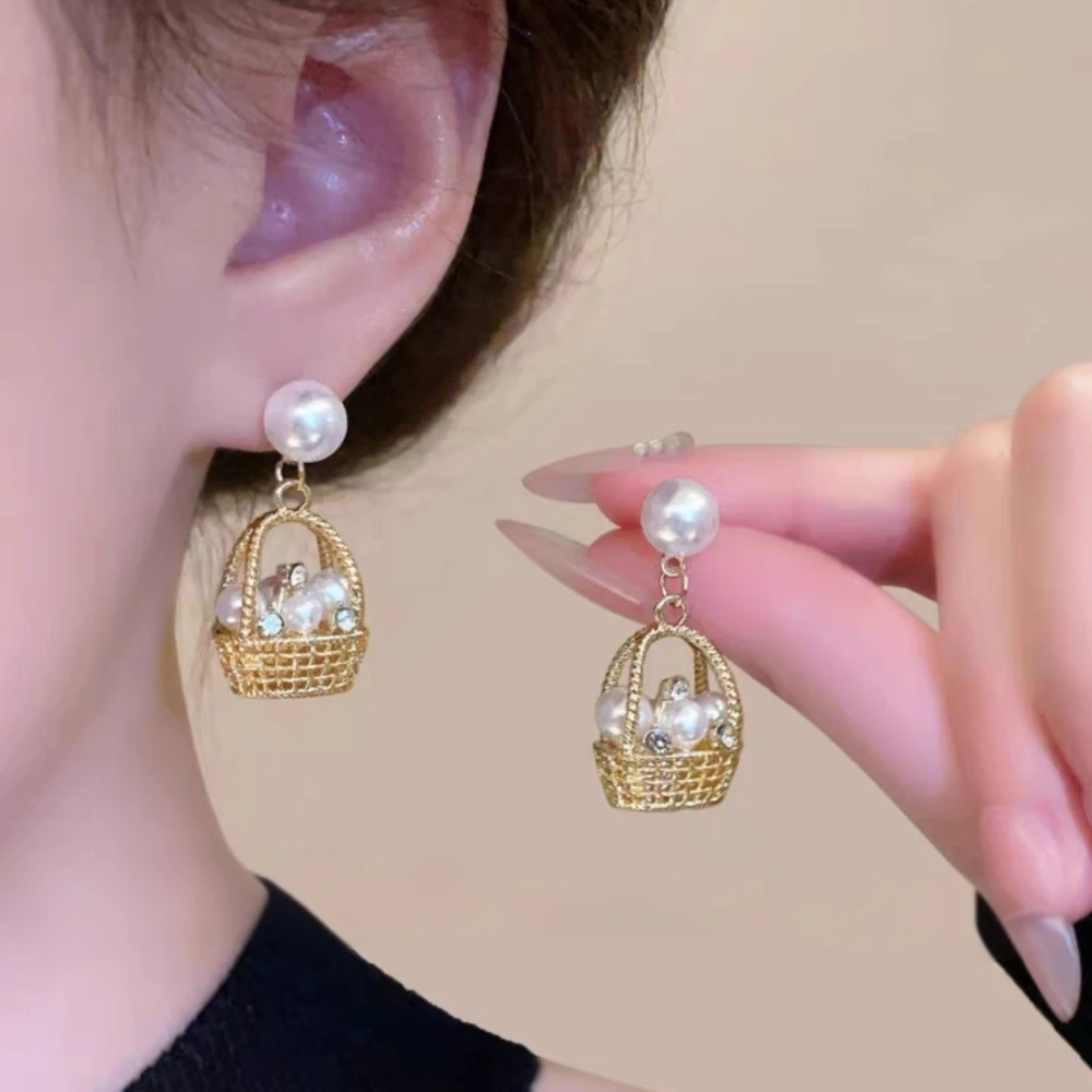 铜合金耳饰 气质轻奢百搭简约简约优雅精致网红设计师耳环F3091