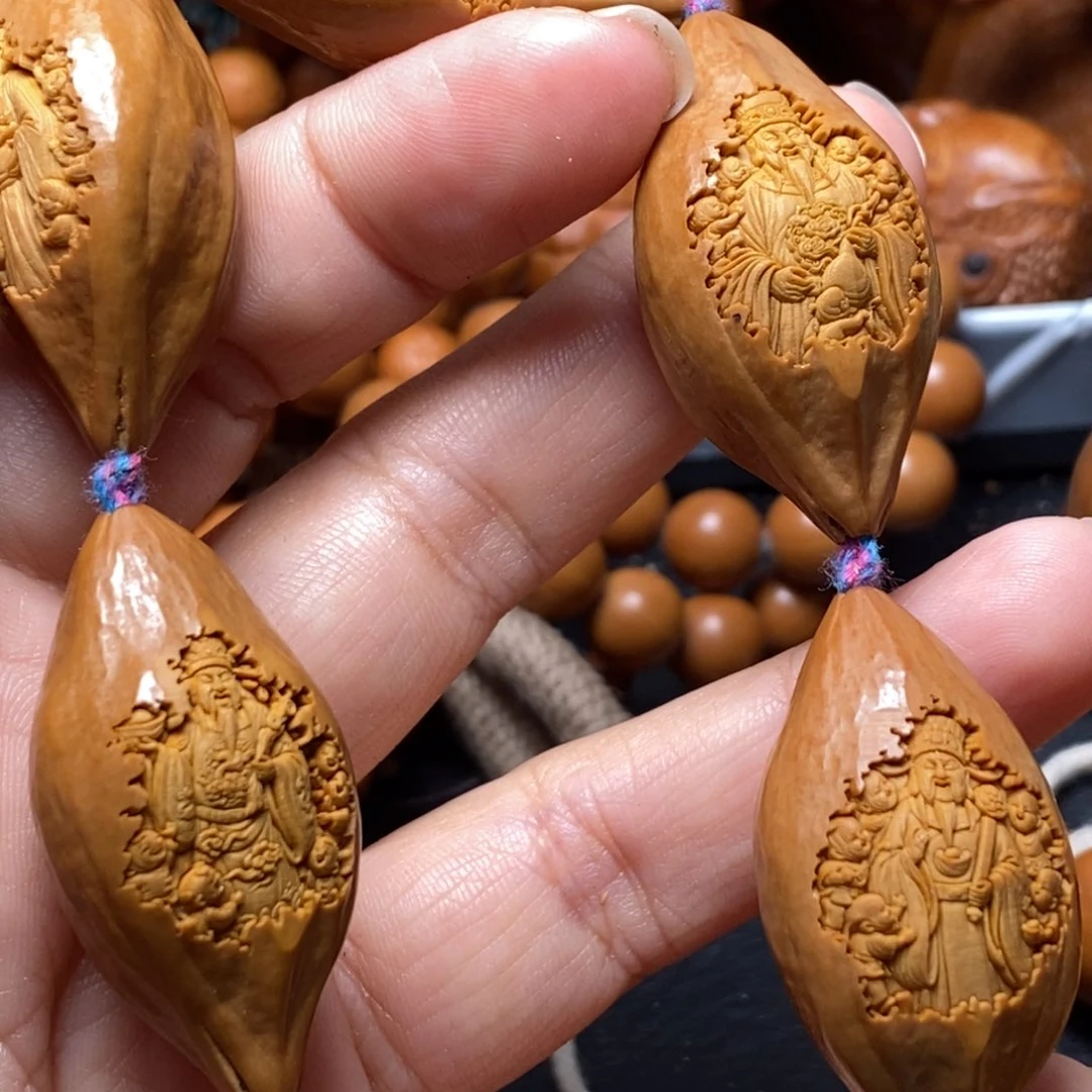 吊坠猴头核桃橄榄