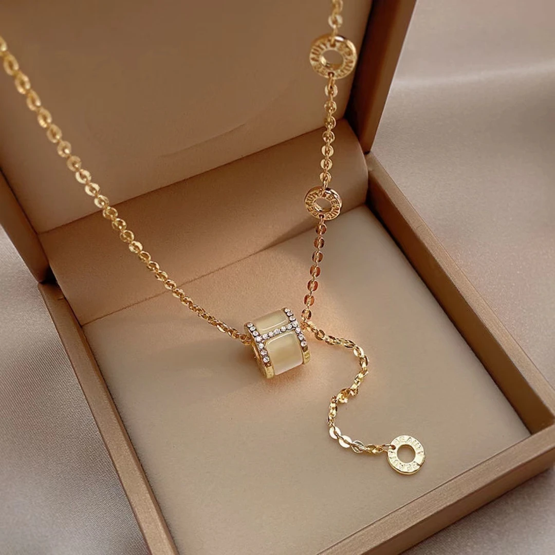 奢卡丹 合金项链 新款猫眼石小蛮腰项链女简约百搭锁骨链气质流苏