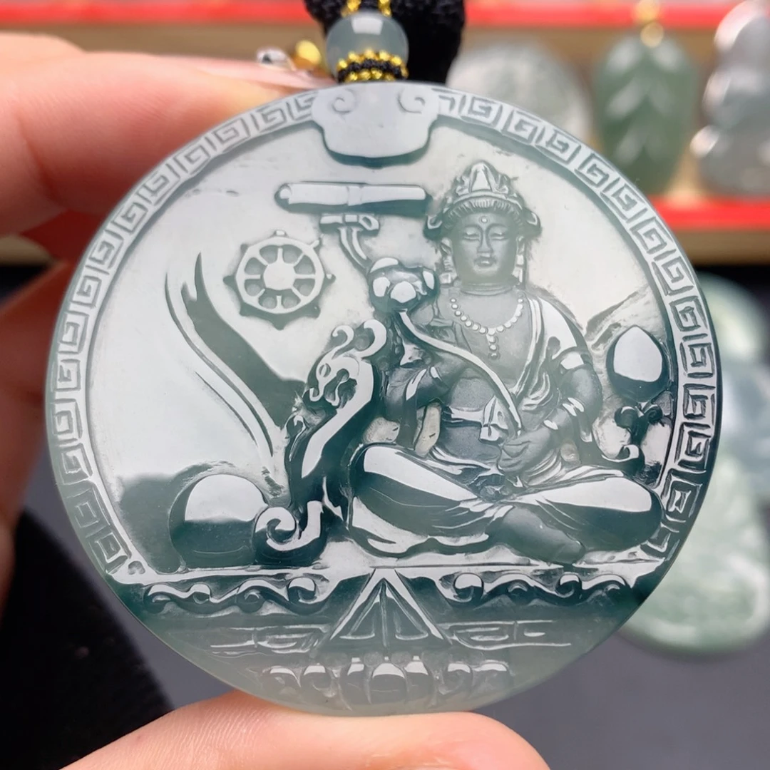 翡翠未镶嵌颈饰大势至菩萨