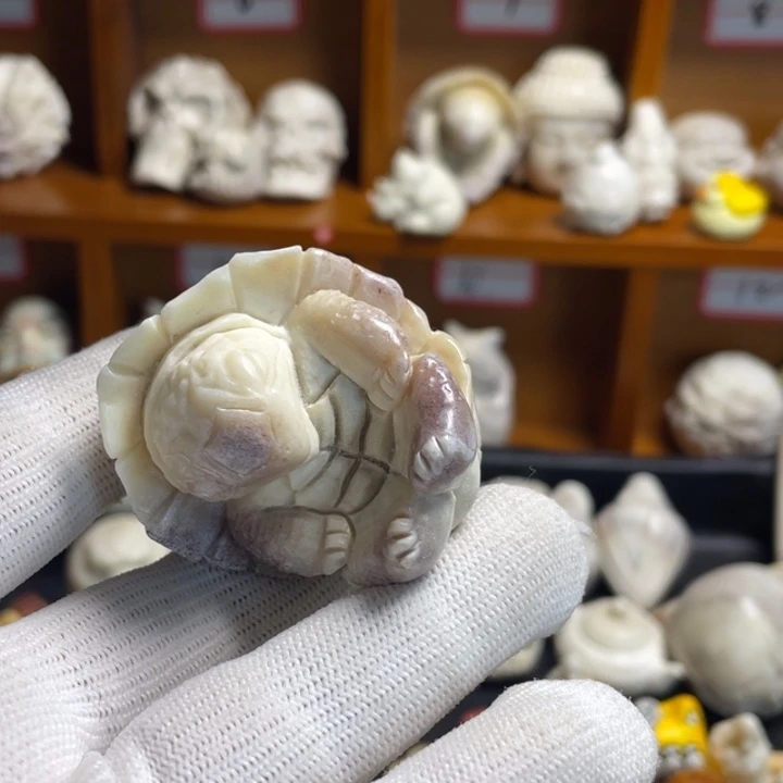 酸****非金属皮质配饰鹿角雕刻一起