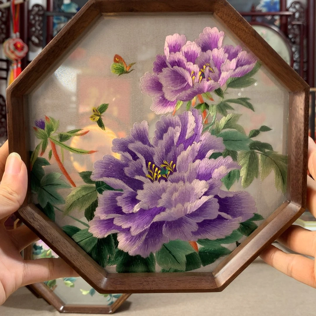 木精品苏绣实木摆件