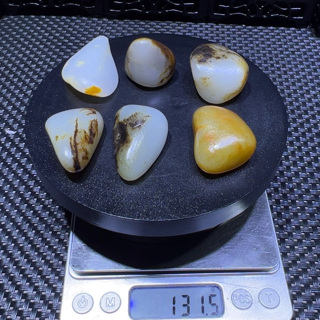 和田玉（子料）未镶嵌吊坠(不含链)131克