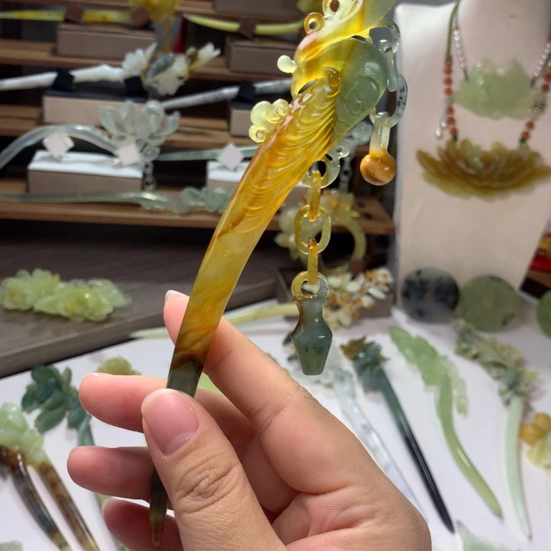 呆***语蛇纹石玉未镶嵌发饰