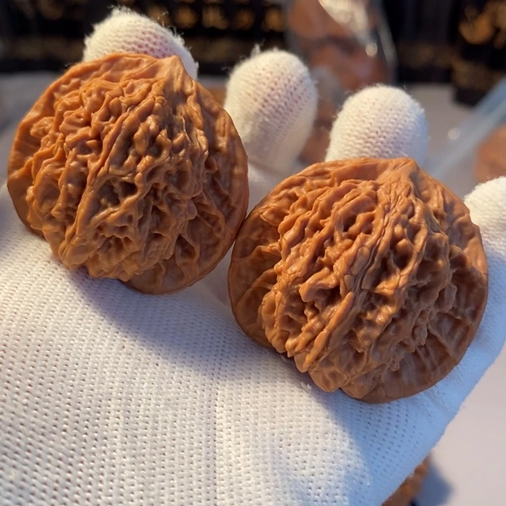 文玩核桃吊坠盘龙纹42