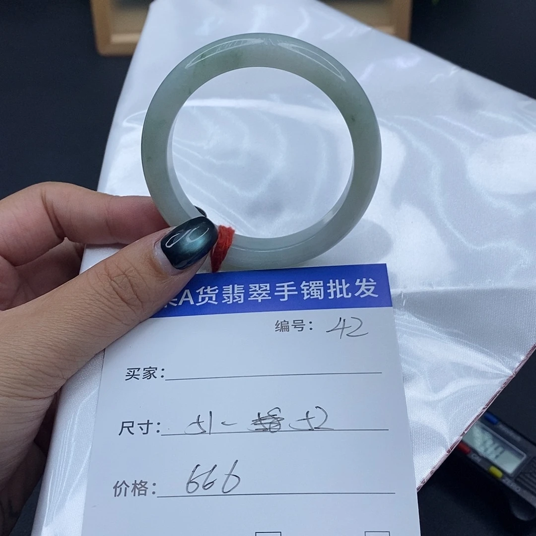 翡翠未镶嵌手镯百元手镯默认瑕疵