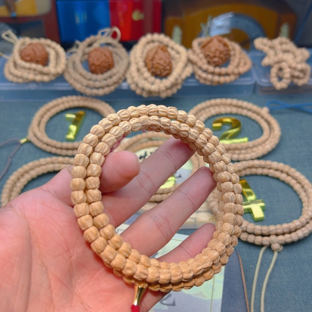 眰***恦吊坠柏香籽/百香籽