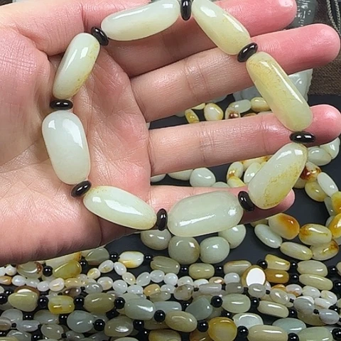 未镶嵌手串和田玉