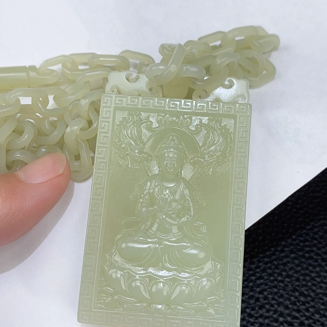 和田玉未镶嵌颈饰