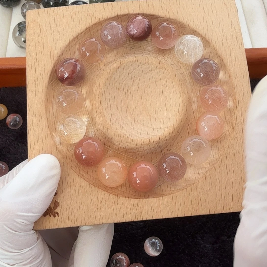 颜***哥未镶嵌珠宝半成品水晶兔毛定制不退换12mm