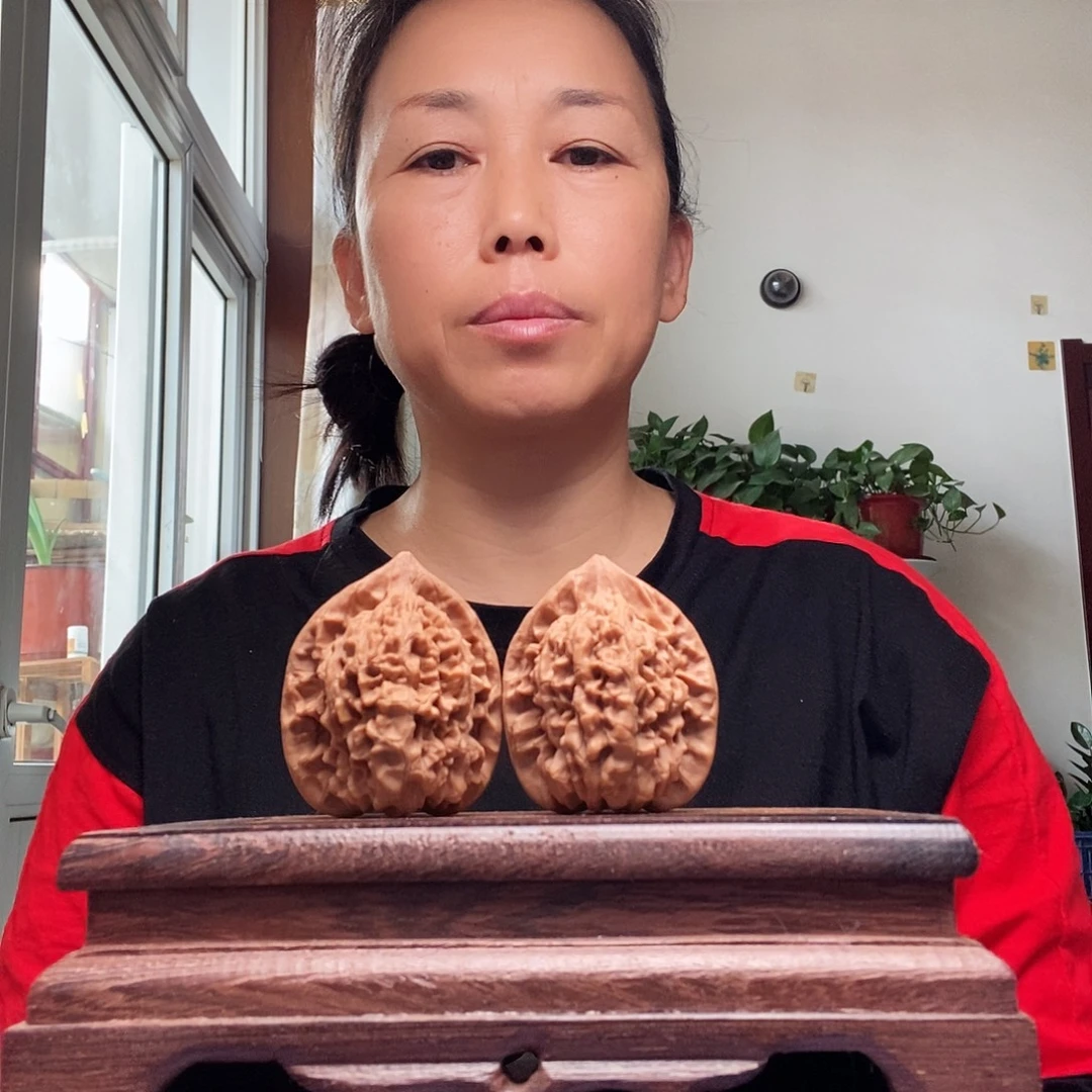 文玩核桃吊坠王勇