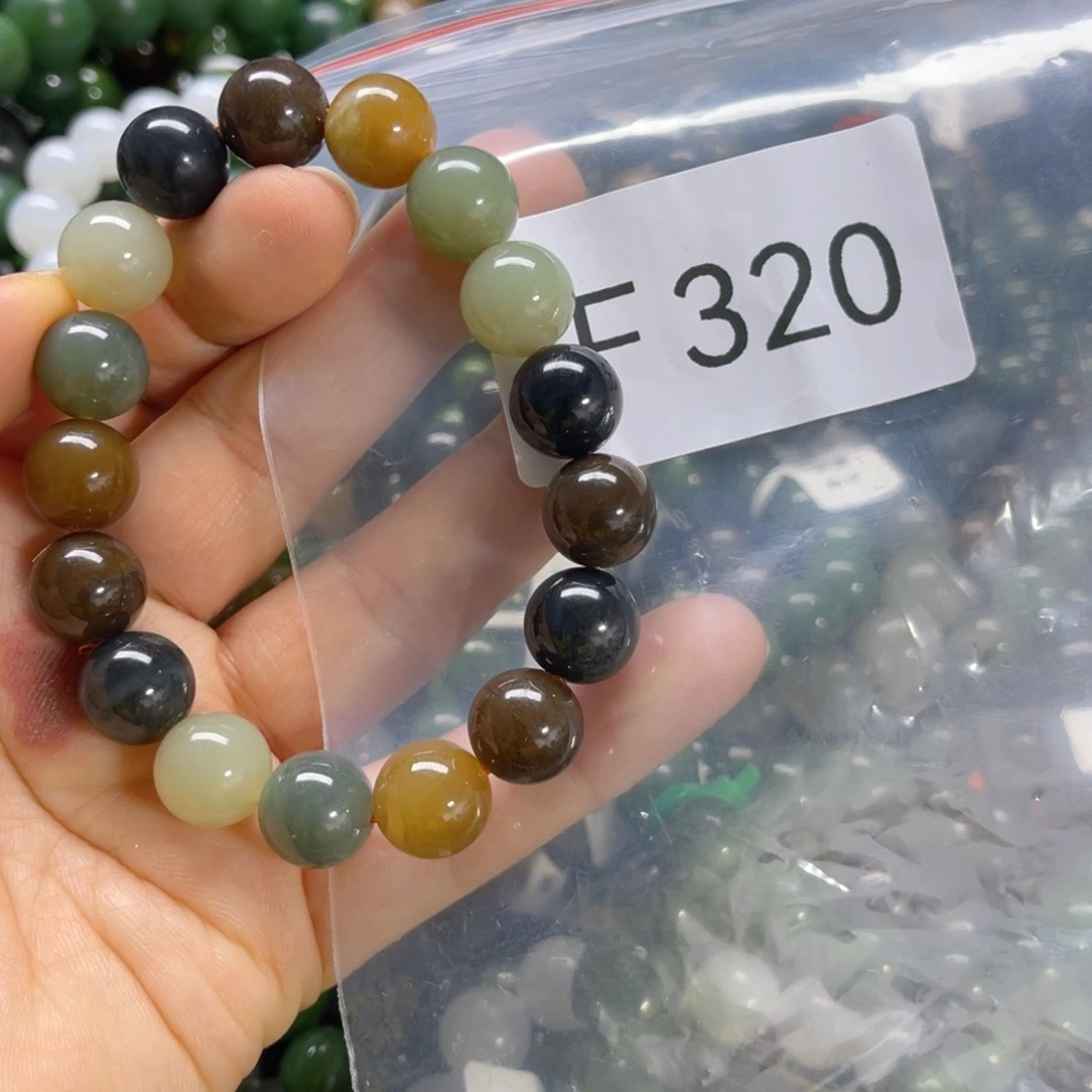 未镶嵌手链和田玉