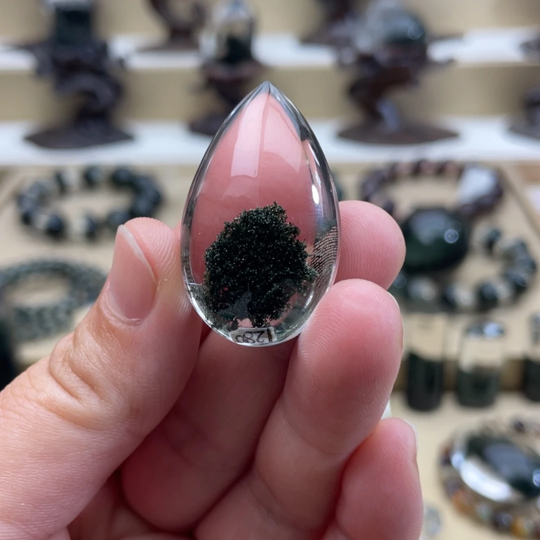 水晶颈饰未镶嵌润*。，吊坠打孔定制不退换